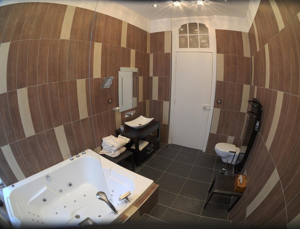 La Demeure De La Dame Du Fer By Philippe Jego Hotel Hayange Kamer foto